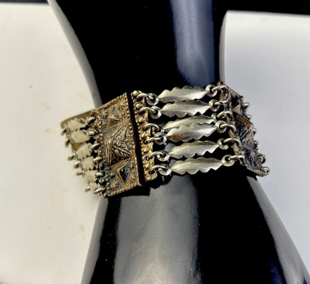 Vintage Taxco Made in Mexico Silver panel link bracelet